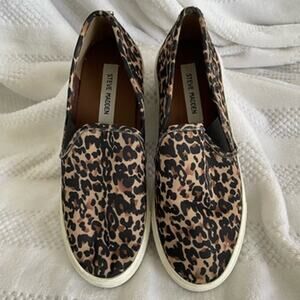 Steve Madden Slip On Leopard Sneaker, Size 8M